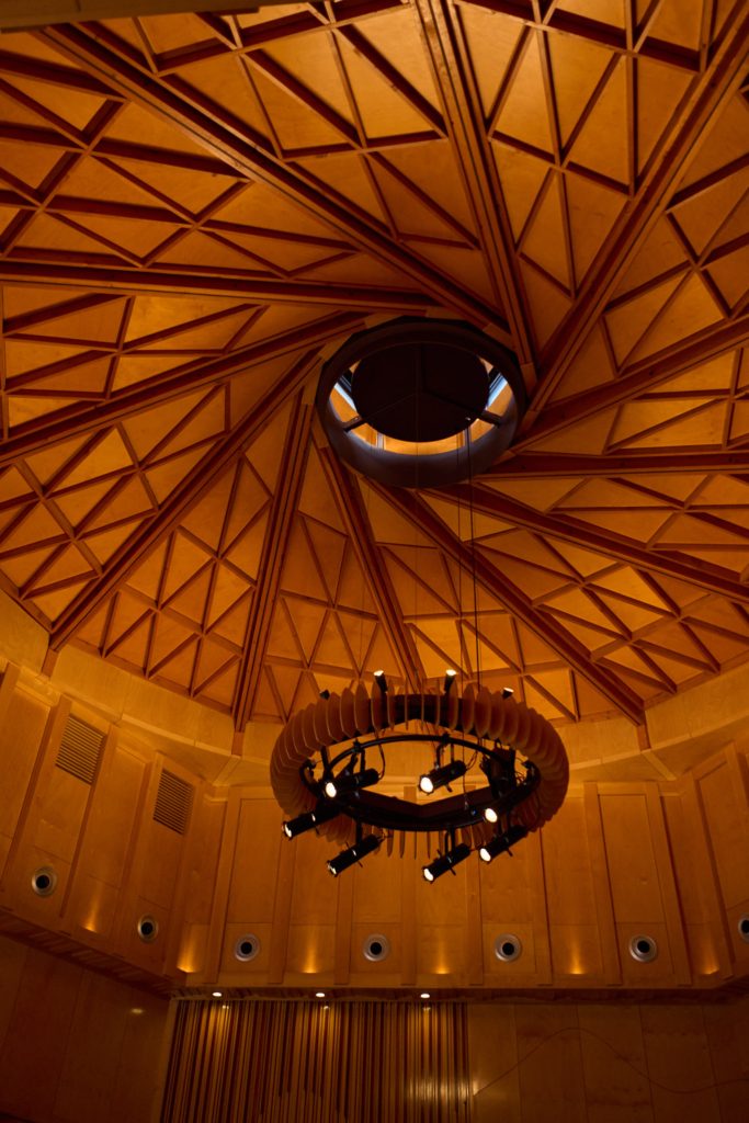 Ukaria ceiling